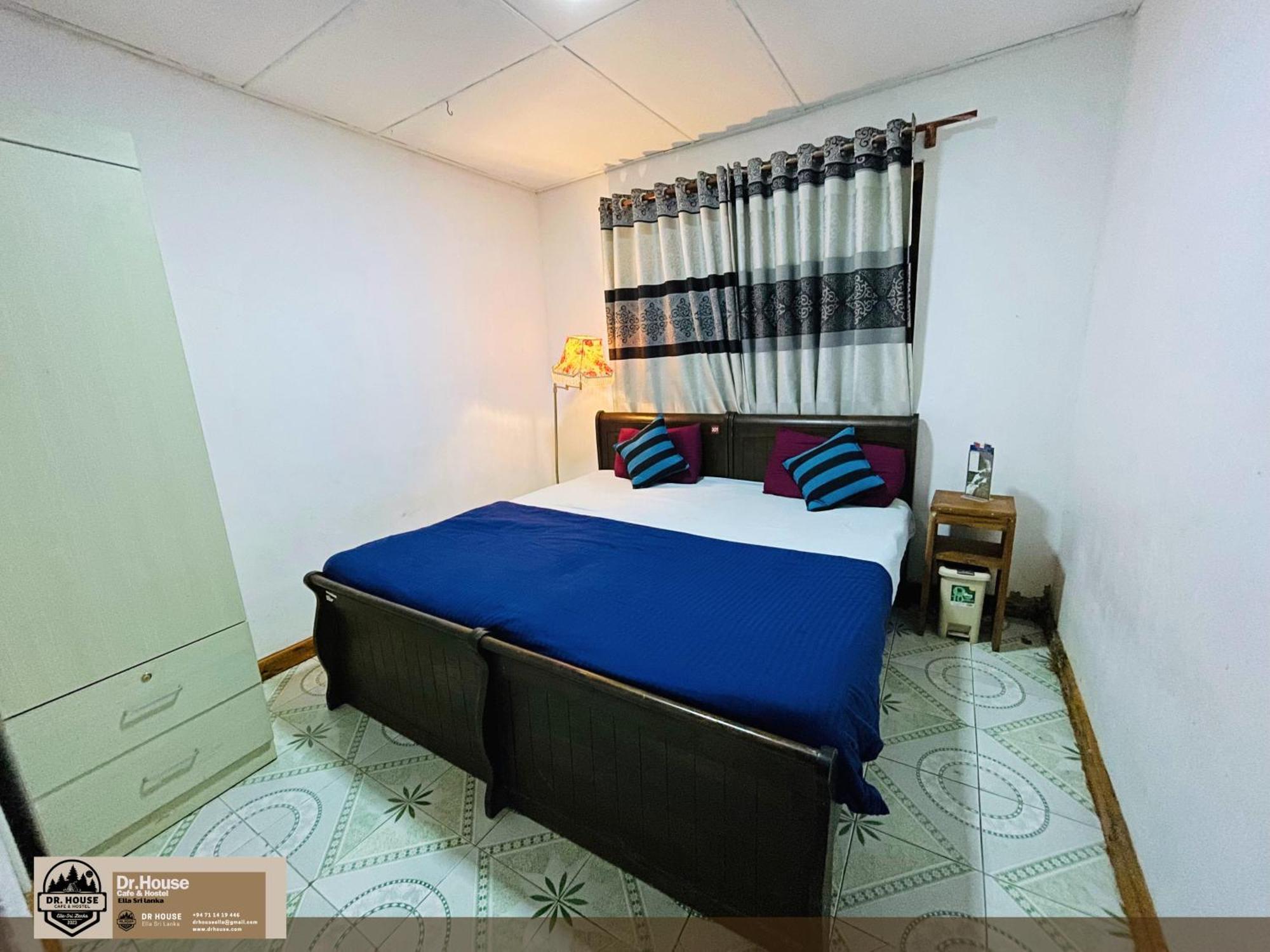 Dr House Ella - Hostel & Cafe Zewnętrze zdjęcie